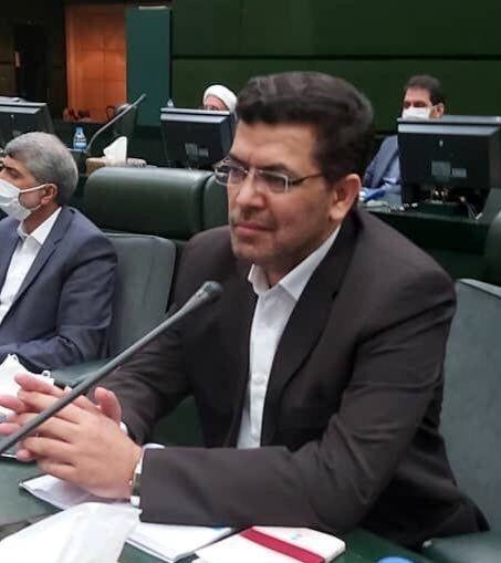 «طرح ساماندهی استخدام کارکنان دولت» در صحن علنی مجلس به تصویب میرسد/ در جریان بررسی طرح تهدید و تطمیع شدیم/ حذف کامل پیمانکاران و مقاطعهکاران حتی در صداوسیما/ نیروهای باسابقه «آزمون» ندارند «طرح ساماندهی استخدام کارکنان دولت» در صحن علنی مجلس به تصویب میرسد/ در جریان بررسی طرح تهدید و تطمیع شدیم/ حذف کامل پیمانکاران و مقاطعهکاران حتی در صداوسیما/ نیروهای باسابقه «آزمون» ندارند