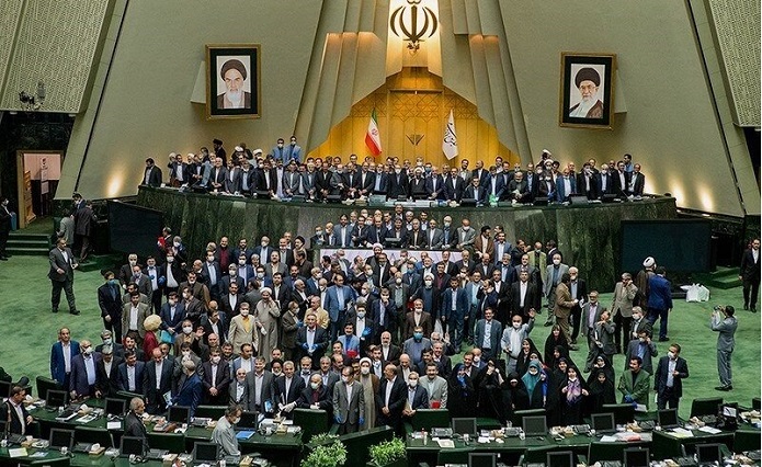 نمایندگان مجلس انقلابی چه واکسنی زدهاند؟ نمایندگان مجلس