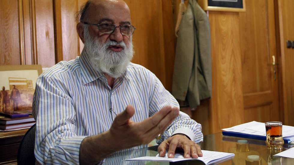 توضیح چمران درباره خبر آتشسوزی درختان در قلهک توضیح چمران درباره خبر آتشسوزی درختان در قلهک