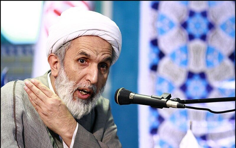 طائب: ایران منطقیترین کشور دنیا است طائب: ایران منطقیترین کشور دنیا است