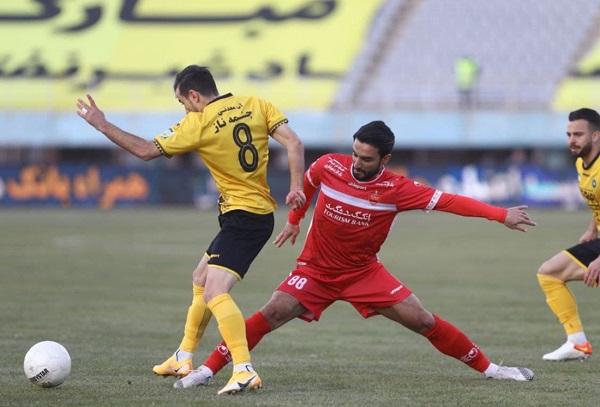 سپاهان با حذف ستاره لوگوی پرسپولیس جنجال تازه ای راه انداخت!/ عکس