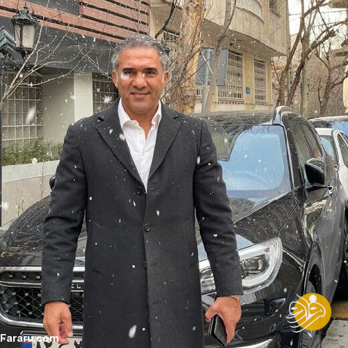 استایل جذاب احمدرضا عابدزاده در روز برفی تهران/ عکس استایل جذاب احمدرضا عابدزاده در روز برفی تهران/ عکس