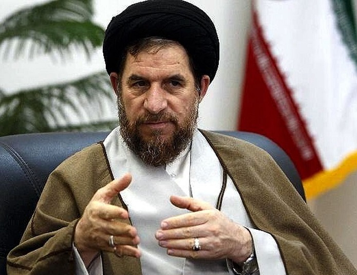 ارز ۴۲۰۰ تومانی برای گندم و دارو حذف نمیشود نماینده مجلس