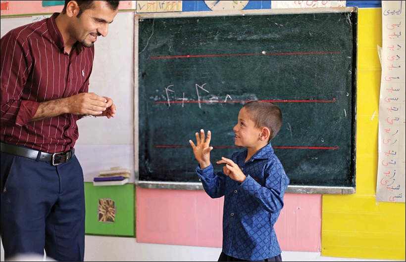 مشکلات معلمان خرید خدمتی مشکلات معلمان خرید خدمتی