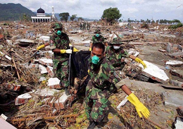 تصاویر قبل و بعد از زلزله بزرگ اقیانوس هند تصاویر قبل و بعد از زلزله بزرگ اقیانوس هند