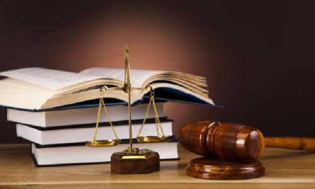 تصویبکنندگان قانون اساسی، قدرت را مقدس نمیدانستند تصویبکنندگان قانون اساسی، قدرت را مقدس نمیدانستند