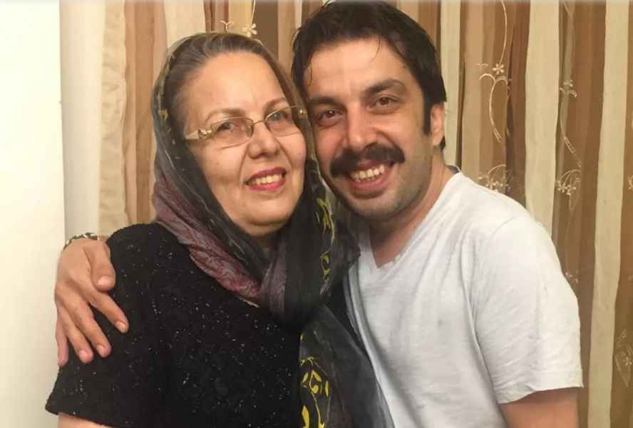 شباهت باورنکردنی عباس جمشیدی به مادرش + عکس شباهت باورنکردنی عباس جمشیدی به مادرش + عکس