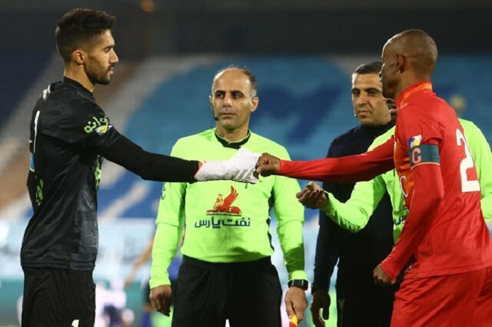 کارشناسی داور استقلال