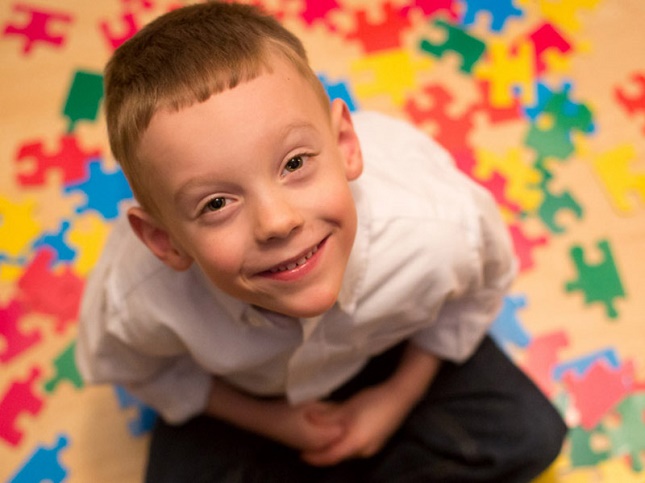 ضرورت مداخلات خانوادهمحور برای فرد دارای اوتیسم ضرورت مداخلات خانوادهمحور برای فرد دارای اوتیسم