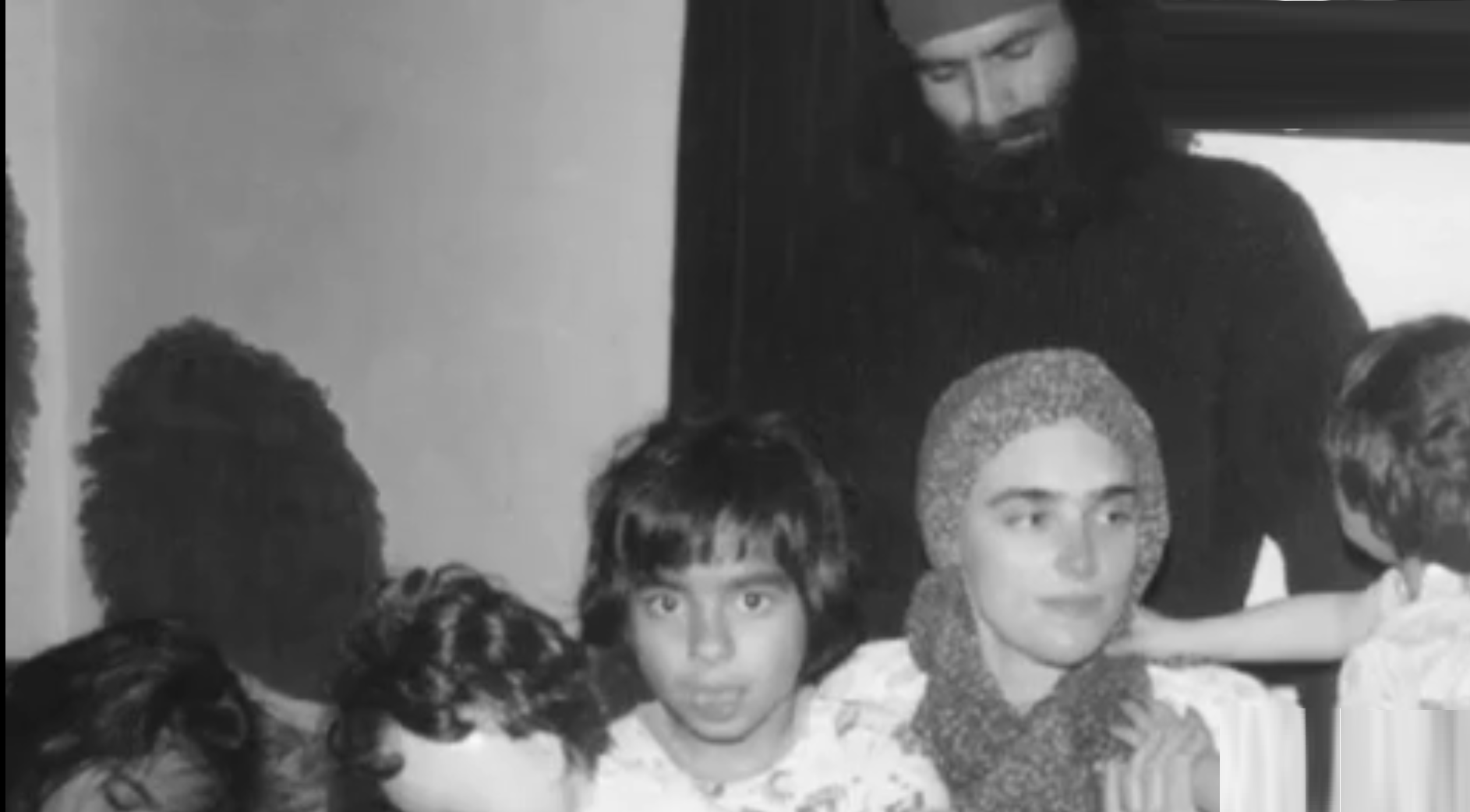 خانواده کاترین عدل و بهمن حجت کاشانی خانواده کاترین عدل و بهمن حجت کاشانی