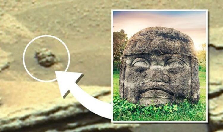 تصاویری واقعی از موجود فرازمینی و پارکینگ بشقاب پرنده ها در مریخ! تصاویری واقعی از موجود فرازمینی و پارکینگ بشقاب پرنده ها در مریخ!