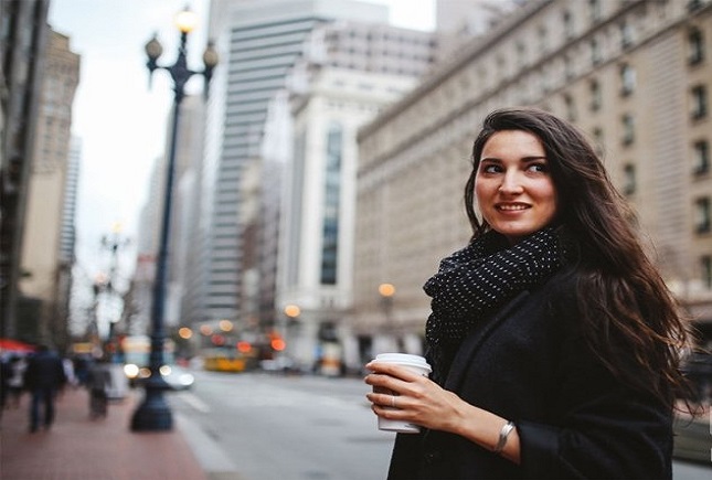 با لباسهای مشکی جذابتر شویم با لباسهای مشکی جذابتر شویم