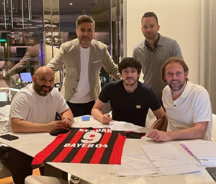 پیوستن سردار آزمون به بایر لورکوزن سردار آزمون