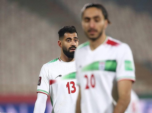 تسویه حساب عجیب بازیکن استقلال با کنعانیزادگان! تسویه حساب عجیب بازیکن استقلال با کنعانیزادگان!