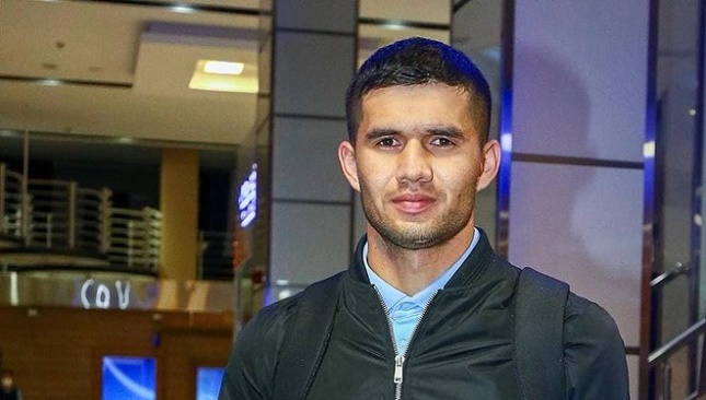 بازیکن استقلال به تهران رسید بازیکن استقلال به تهران رسید