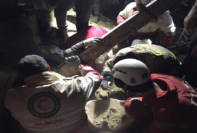 میهمانی که تبدیل به عزا شد/ ۹ کشته و ۹ مجروح در حادثه ریزش ساختمان رباط کریم ریزش ساختمان رباط کریم