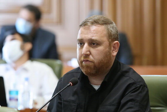 ماجرای اجازه تردد ویژه مدیرعامل یک شرکت خودروساز ماجرای اجازه تردد ویژه مدیرعامل یک شرکت خودروساز