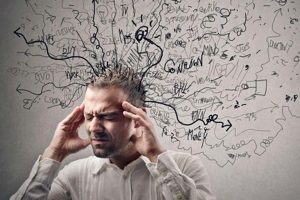 دلایل ضعیف شدن حافظه دلایل ضعیف شدن حافظه