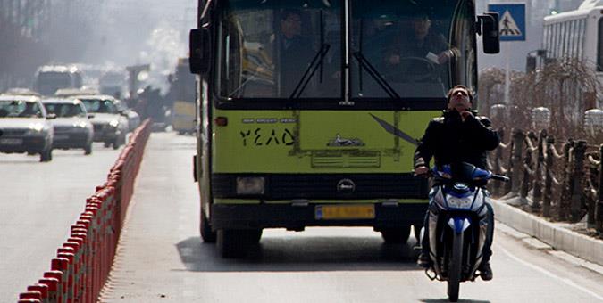 اتوبوسهای فرسوده عامل مهم انتشار آلودگی اتوبوسهای فرسوده عامل مهم انتشار آلودگی