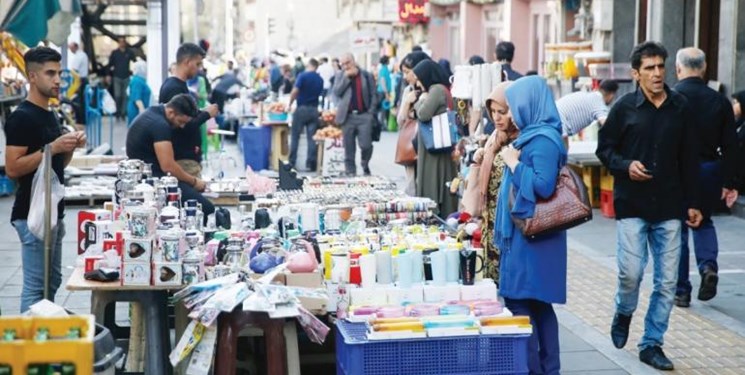 اعلام ارقام دریافتی از دستفروشان در طرح ساماندهی/هیچ مبلغی از زنان سرپرست خانوارِ دستفروش دریافت نمیشود اعلام ارقام دریافتی از دستفروشان در طرح ساماندهی/هیچ مبلغی از زنان سرپرست خانوارِ دستفروش دریافت نمیشود