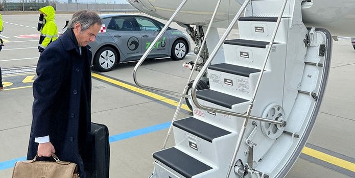 مدیر کل آژانس بینالمللی انرژی اتمی در راه ایران گروسی