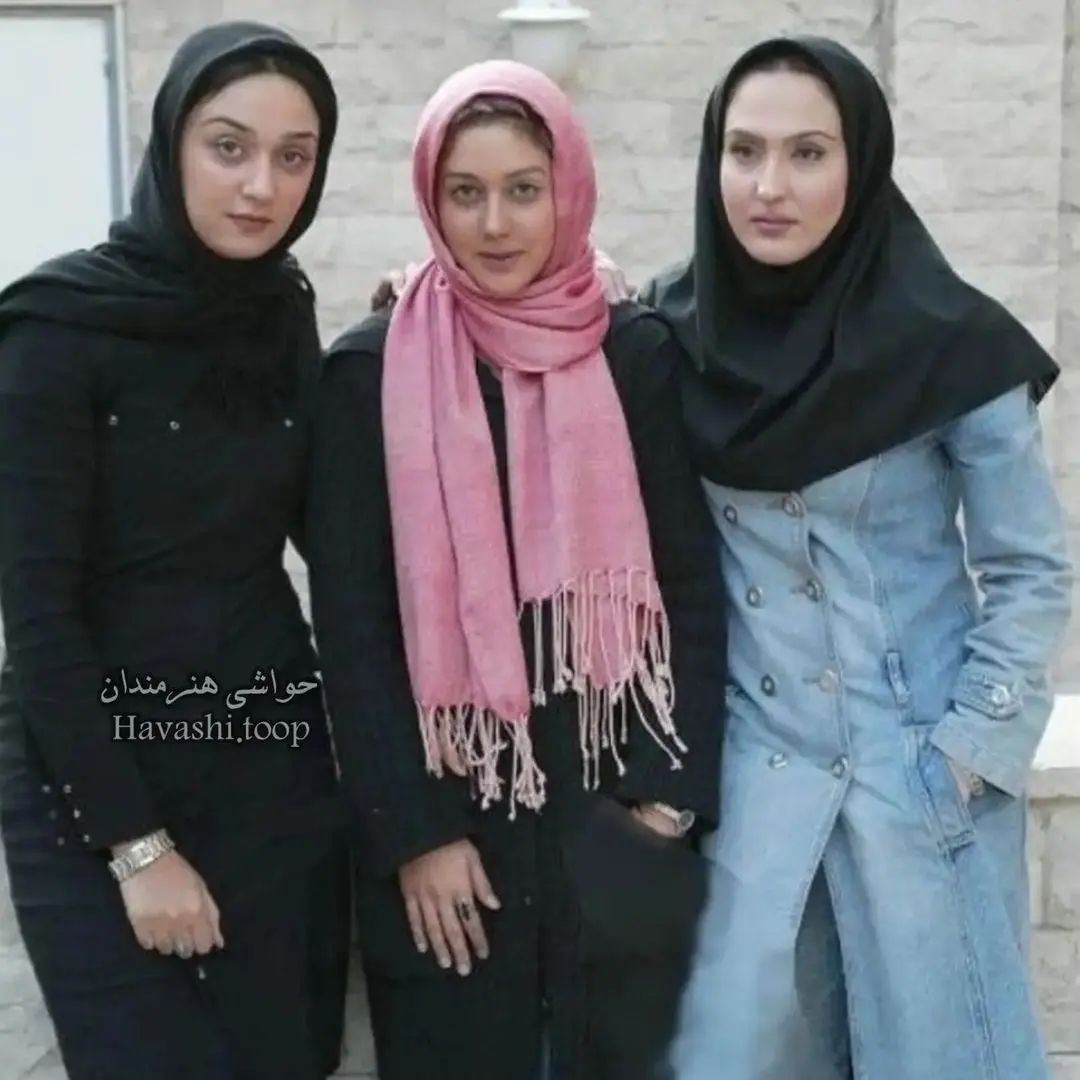 تصاویری دیدنی از زهره فکور صبور و زهرا امیرابراهیمی ۱۷ سال پیش! تصاویری دیدنی از زهره فکور صبور و زهرا امیرابراهیمی ۱۷ سال پیش!