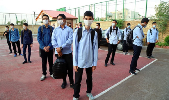 هر دانش آموز مراقب یک همکلاسی هر دانش آموز مراقب یک همکلاسی