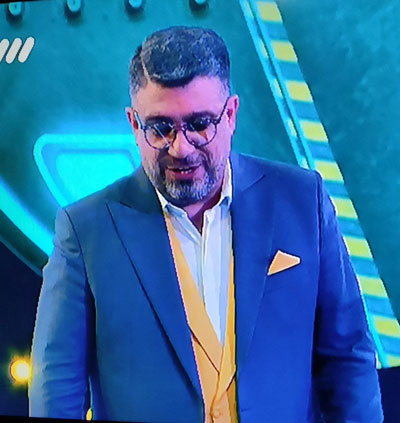 استایل اوکراینی رضا رشیدپور در شبکه سه خبرساز شد/ عکس استایل اوکراینی رضا رشیدپور در شبکه سه خبرساز شد/ عکس