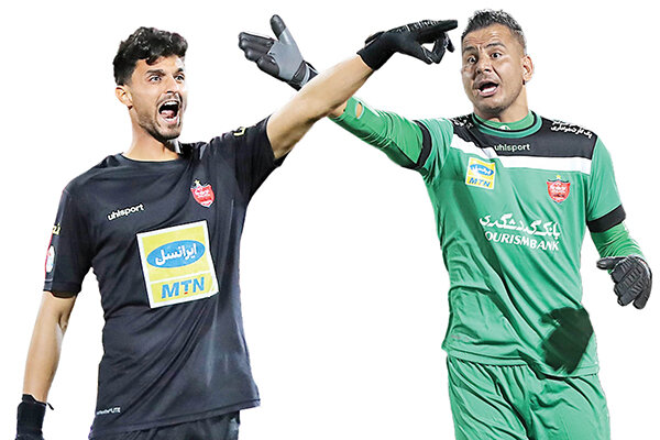 دعوای گل محمدی با مربی دروازهبانها برای گلر دربی بالا گرفت! دعوای گل محمدی با مربی دروازهبانها برای گلر دربی بالا گرفت!