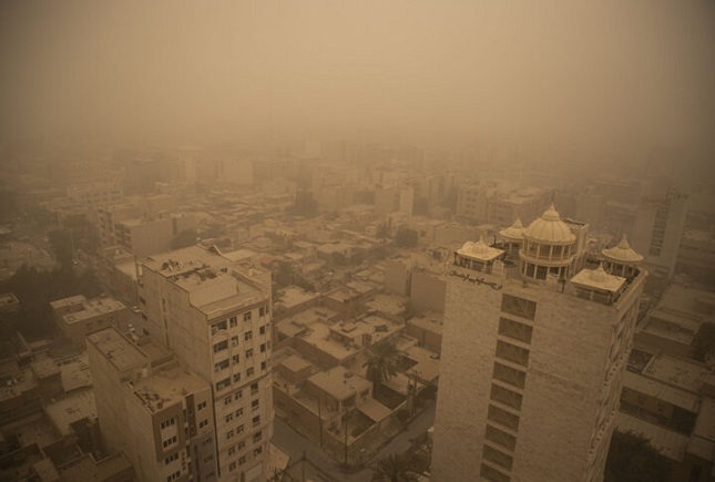 نوروز//// وقتی مازوت ایران را به مرز خفگی برد؛ آلودگی سراسری هوا در سال ۱۴۰۰ نوروز//// وقتی مازوت ایران را به مرز خفگی برد؛ آلودگی سراسری هوا در سال ۱۴۰۰