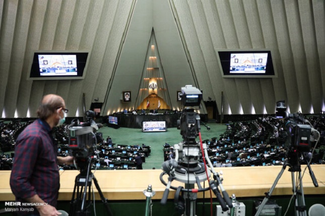 حذف تسویه بدهی ۹۰ هزار میلیاردی دولت از بودجه حذف تسویه بدهی ۹۰ هزار میلیاردی دولت از بودجه