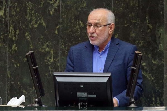 چرا به مطالبات معلمان حق التدریسی توجه نمیشود؟ چرا به مطالبات معلمان حق التدریسی توجه نمیشود؟