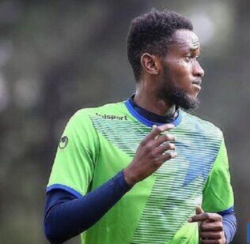 بازیکن جنجالی گلگهر به استقلال پیوست! بازیکن جنجالی گلگهر به استقلال پیوست!