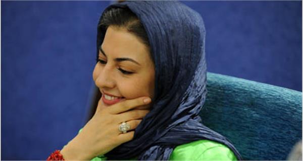 آناهیتا همتی