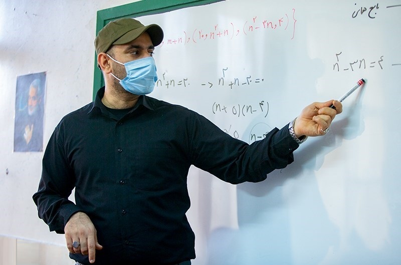 مطالبات معلمان حق التدریس مطالبات معلمان حق التدریس