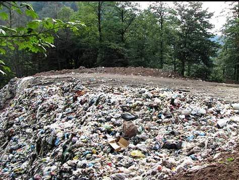 مراکز دفع پسماند باید از استانداردهای زیست محیطی پیروی کنند مراکز دفع پسماند باید از استانداردهای زیست محیطی پیروی کنند