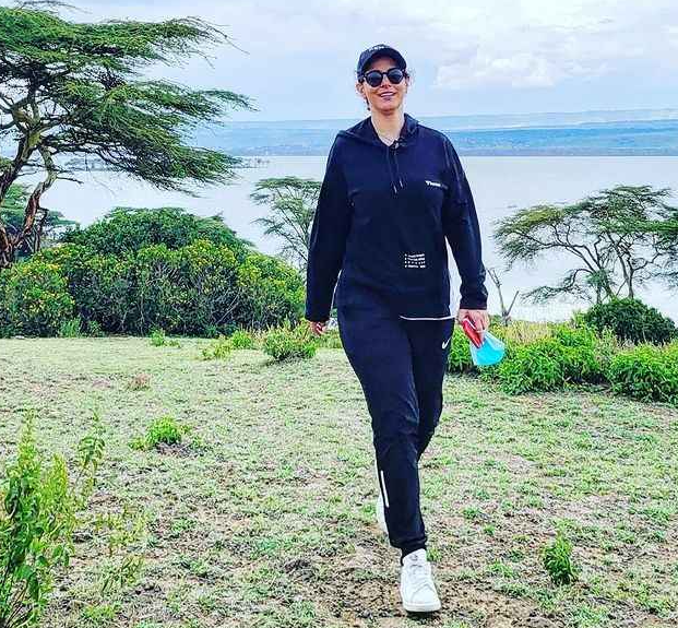 تیپ اسپرت و جنجالی غزل شاکری + عکس تیپ اسپرت و جنجالی غزل شاکری + عکس