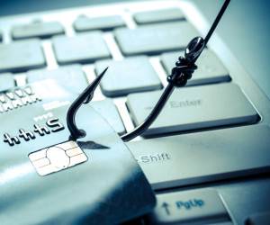 نوجوان ۱۳ ساله حساب ۱۰۰۰ نفر را خالی کرد نوجوان ۱۳ ساله