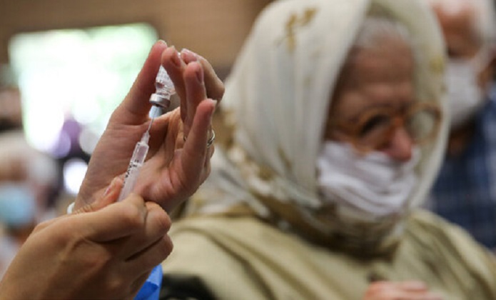 سالمندان ۷۰ سال به بالا برای واکسیناسیون ثبتنام کنند واکسن کرونا