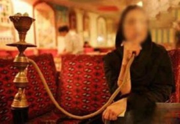 افزایش ۳۵ برابری مصرف قلیان در دختران دانشآموز و دانشجو | جانباختگان سیگار ۲/۵ برابر کرونا دختری که قلیان میکشد