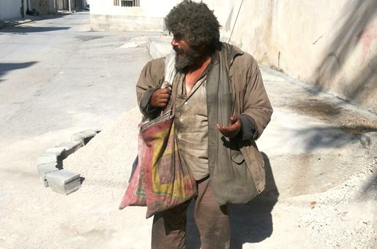 گداهای میلیونری که نقره داغ شدند/ تولیدی گداهای میلیونر