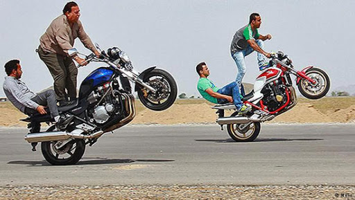 دستگیری ۵ عامل فراخوان راه اندازی کاروانهای موتوری در فضای مجازی تک چرخ