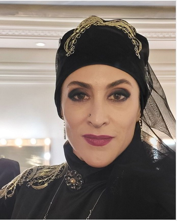 آرایش زیاد بازیگر زن مشهور / عکس آرایش زیاد ویشکا آسایش