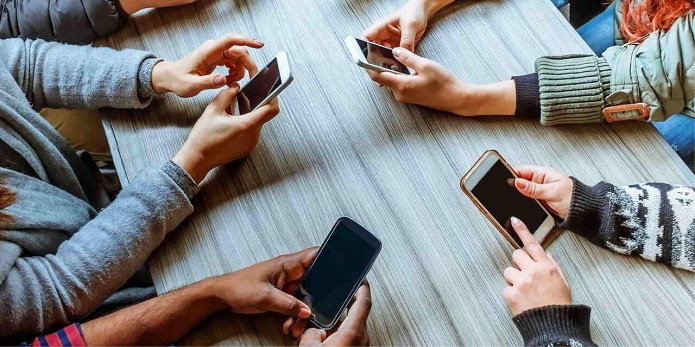 فناوریهای ارتباطی سلامت روان را به خطر میاندازند؟ فناوریهای ارتباطی