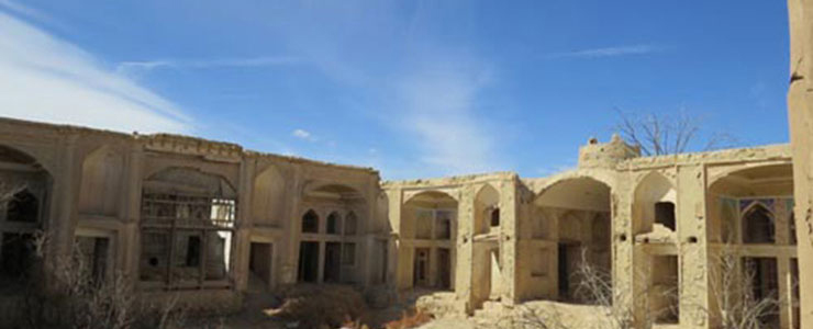 مسوولان توجهی به الگوهای تاریخی روستاها ندارند روستای تاریخی قارنه