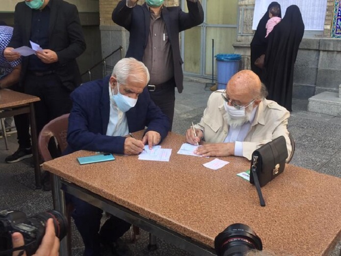 چمران: پیشبینی انتخابات پرشور میکنم چمران: پیشبینی انتخابات پرشور میکنم