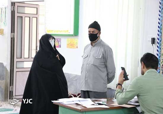 مادر و پدر مسیح علینژاد مادر و پدر مسیح علینژاد