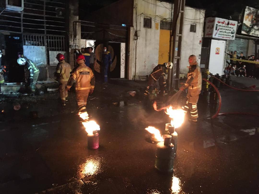 حریق در محل نگهداری 230 کپسول گاز آتش سوزی