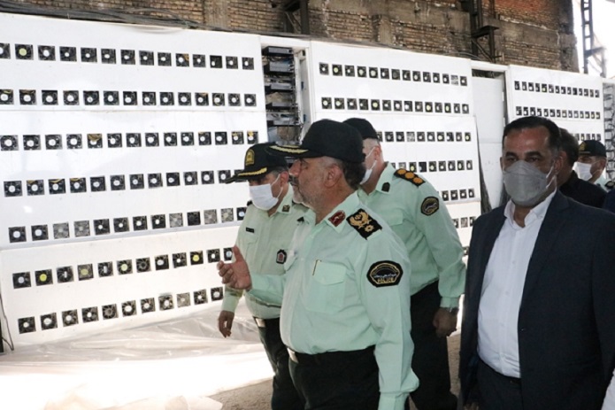 تصاویر بزرگترین مرکز استخراج رمز ارز ایران ماینر