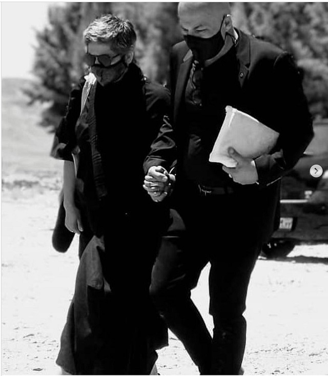 امیر آقایی و خواهرش امیر آقایی و خواهرش